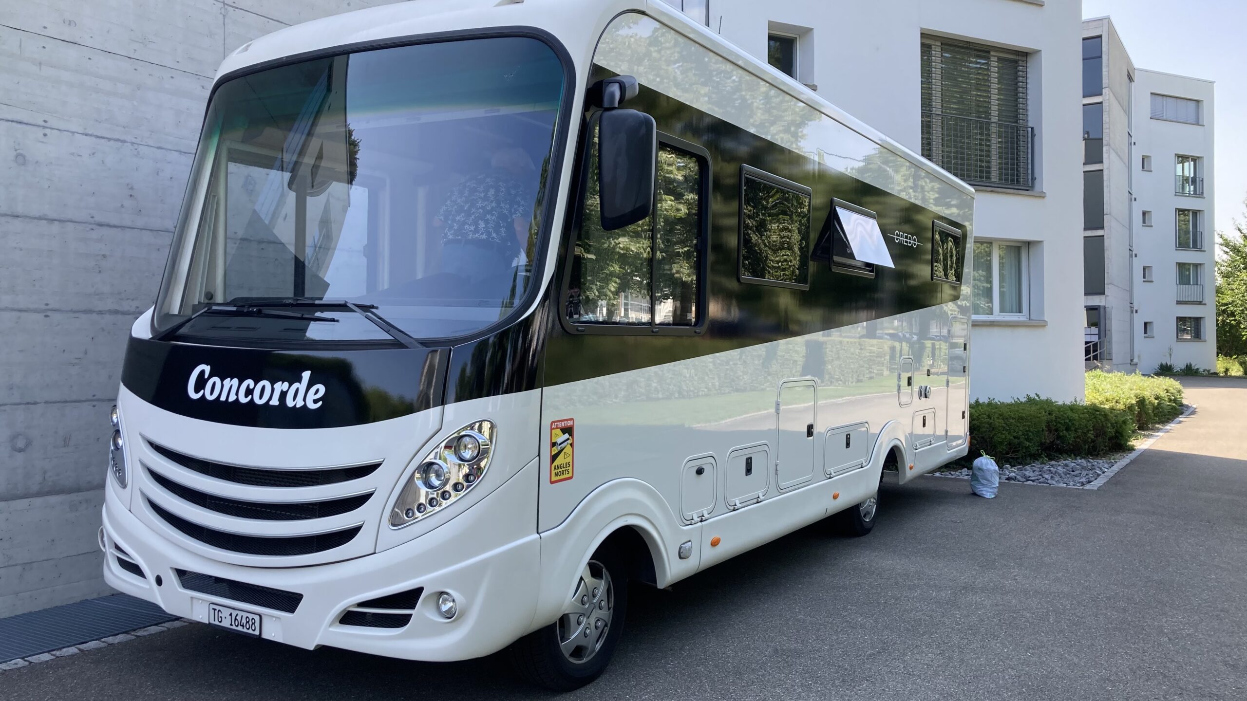 unser Wohnmobil mit neuer Folierung